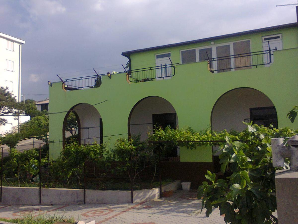Apartmani Ana Novi V. - Studio Novi Vinodolski Exterior photo