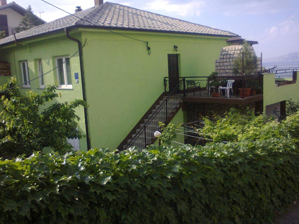 Apartmani Ana Novi V. - Studio Novi Vinodolski Exterior photo